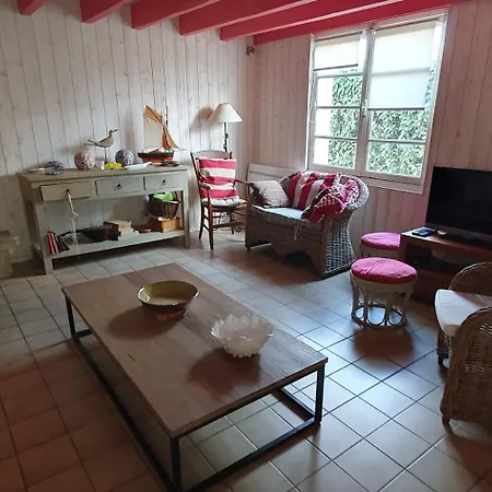 Dom wakacyjny Maison Hortensias Fromentine 8 Pers Pres De La La Barre-de-Monts